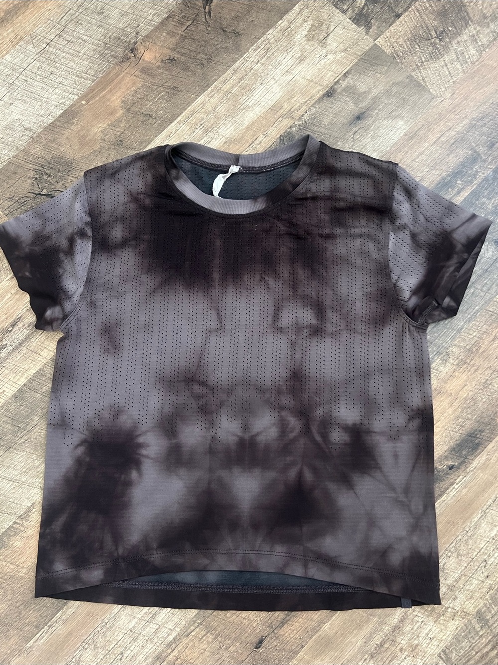 lululemon athletica Black Tie-Dye Train to Be Short Sleeve Tee Perforated